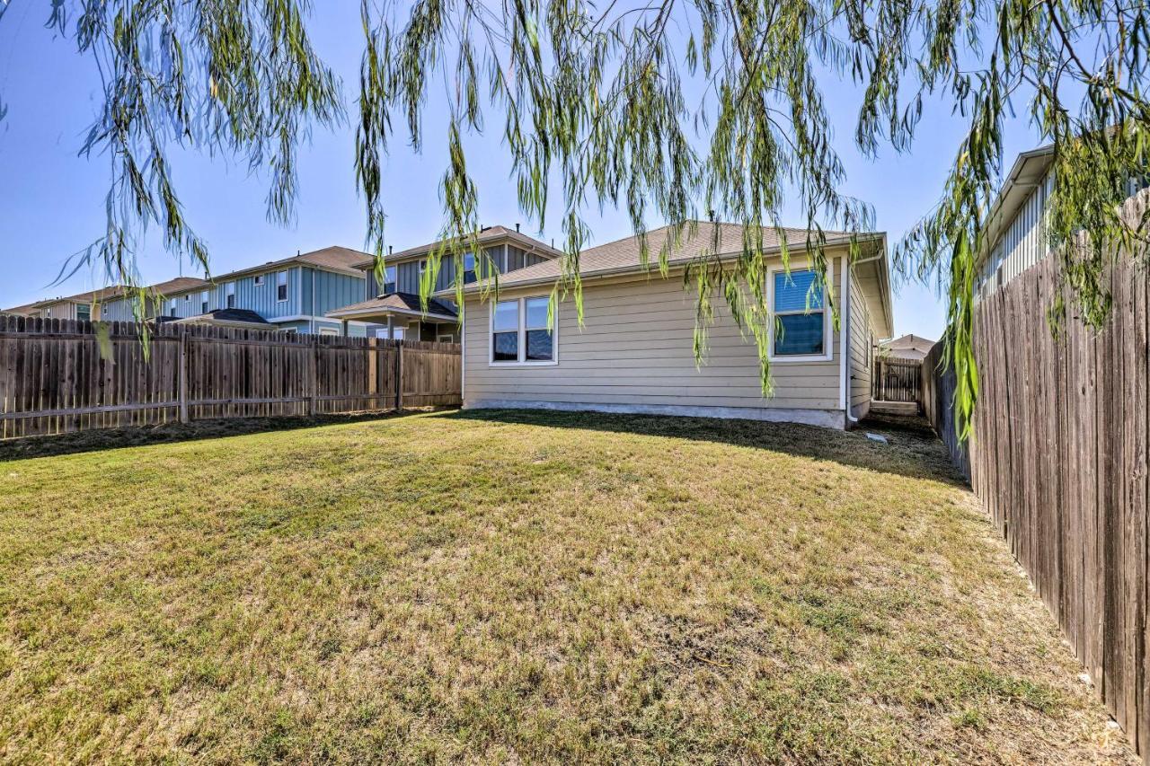 Buda Home With Smart Tv About 19 Mi To Downtown Austin Exterior photo